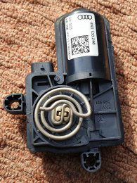 Actuator with spring