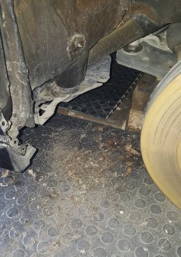 Some of the muck from above thearch  liner