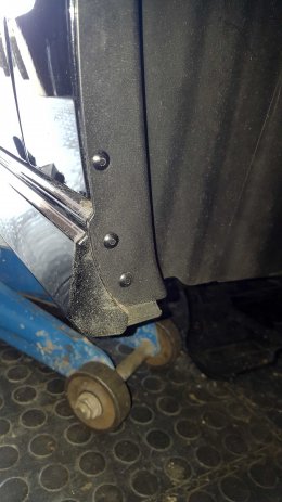 Arch liner rivets refitted