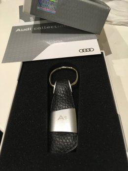 Audi Key Rings Gold For Sale - A2 - Q2 key ring | Audi-Sport.net