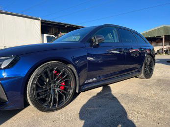 Cad97358 ce03 46ce 8c64 c1a49f110f3b