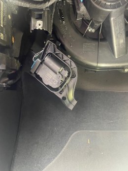 0 AUDI S1 BU64YWA 415.jpg