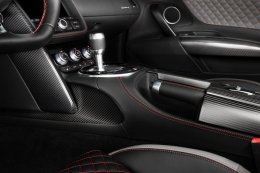 Interior  mid