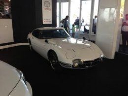 Toyota 2000GT.jpg