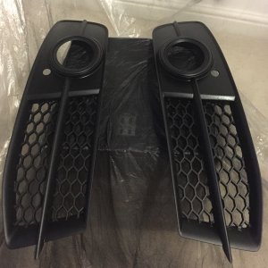 Honeycomb fog grilles done and PlastiDipped