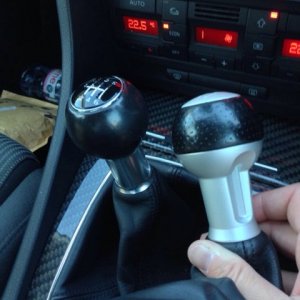 RS4 gear knob