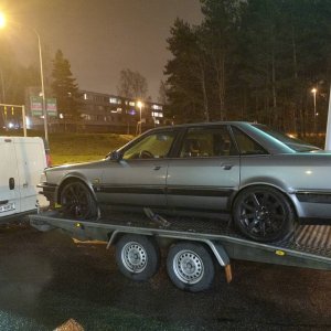 Audi V8 1991